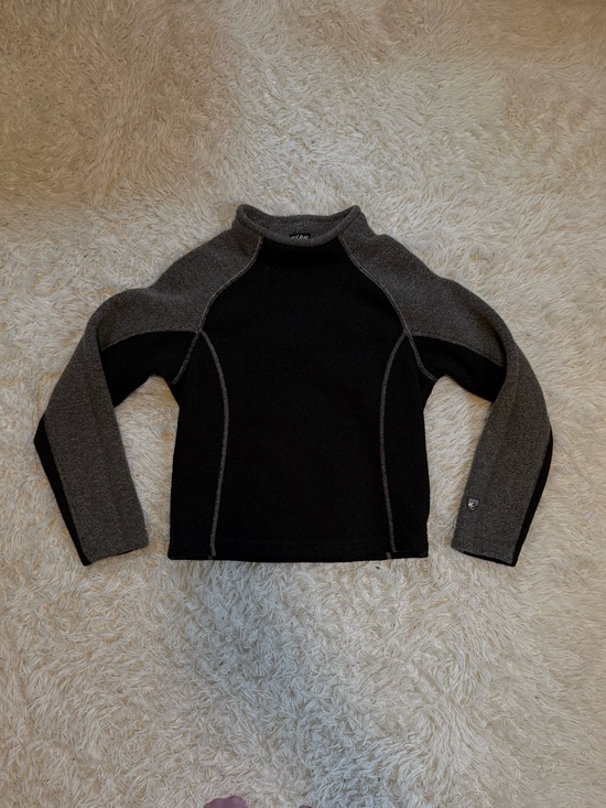 Kuhl Sweaters - KUHL Long sleeve turtleneck